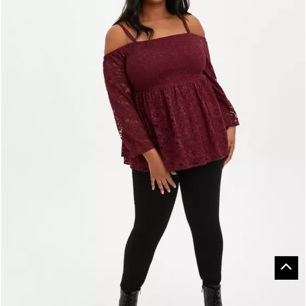 Torrid Maroone Babydoll Lace Smocked Cold Shoulder 3/4 Sleeve Blouse Size 2